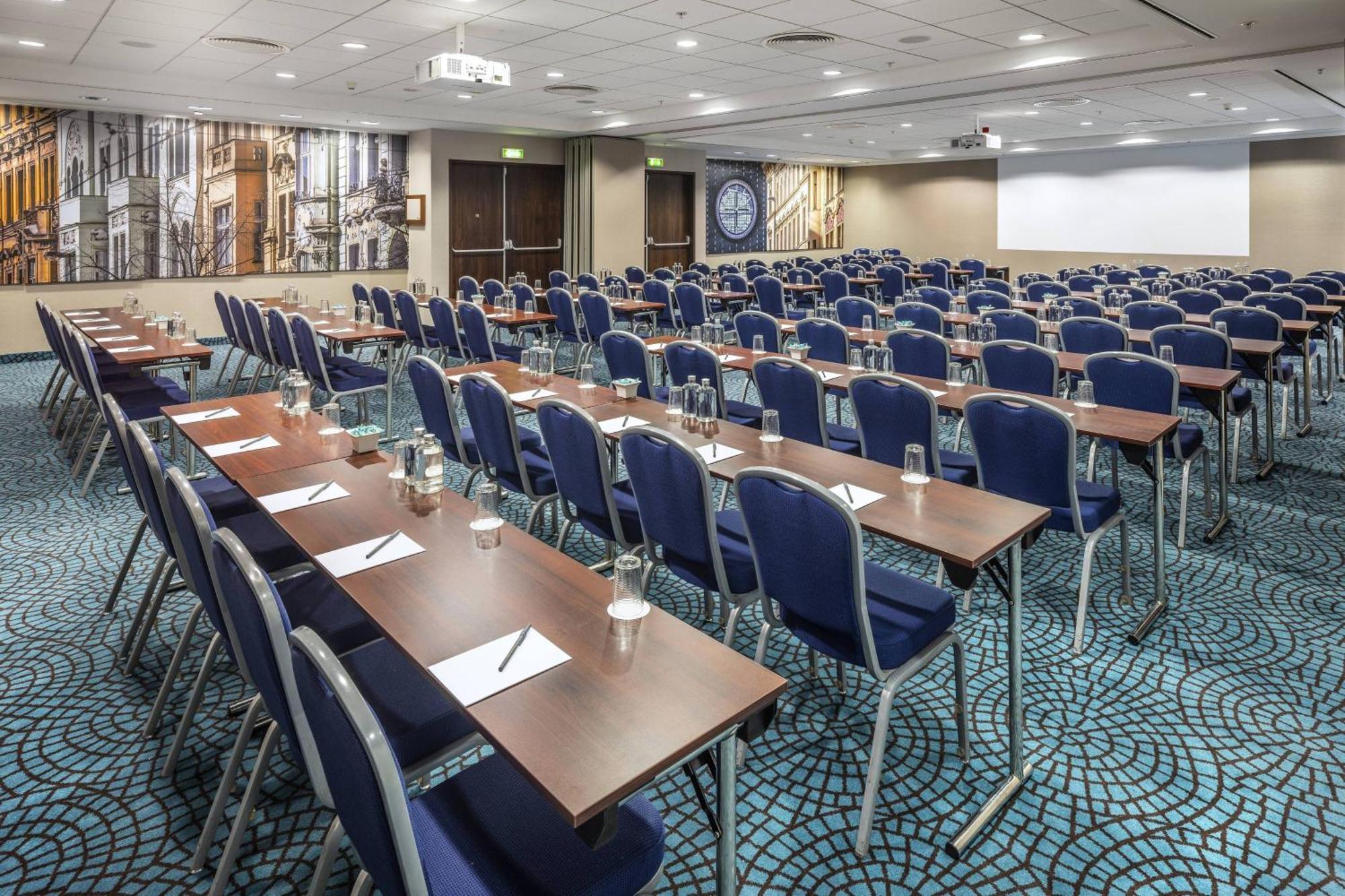 Courtyard By Marriott 4* Praag